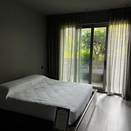 Lion Park Apartamento Polisi i Vogel