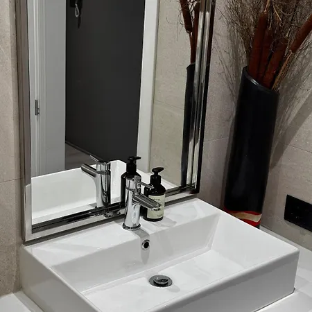 Apartamento Lion Park Polisi i Vogel